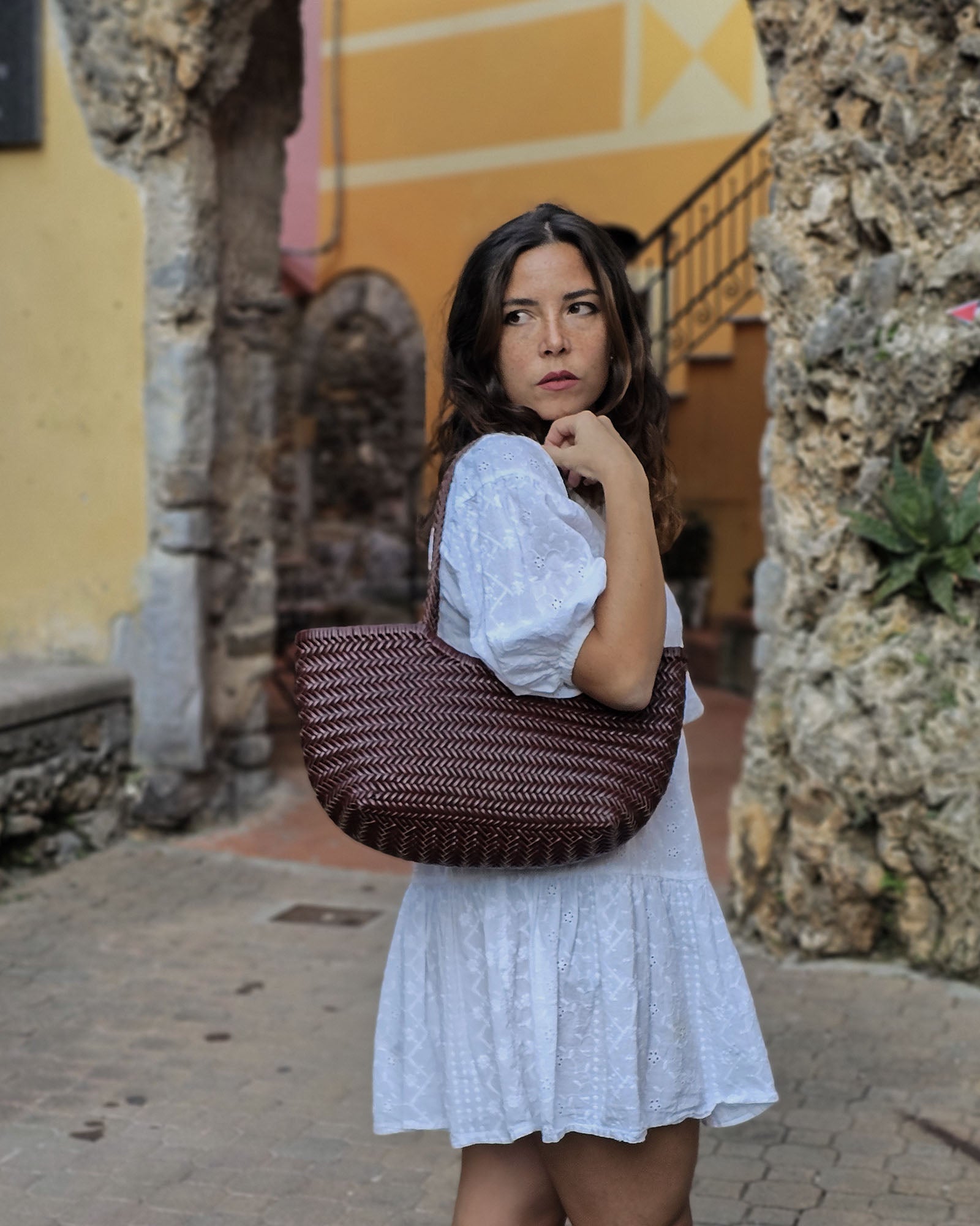 Zoey pelle di bufalo MEDIUM testa di moro